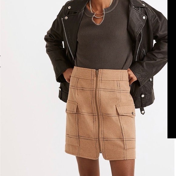 Madewell Dresses & Skirts - Madewell zip front mini skirt